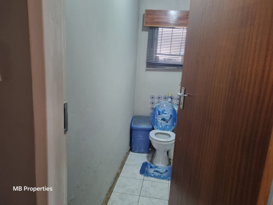4 Bedroom Property for Sale in Winburg Free State